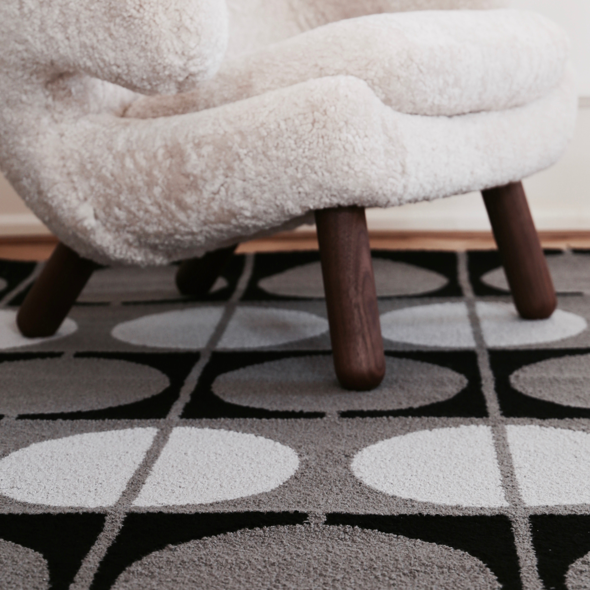 The Circle Rug